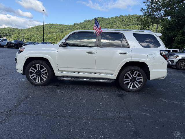 Used 2023 Toyota 4Runner Limited AWD/4WD image 11