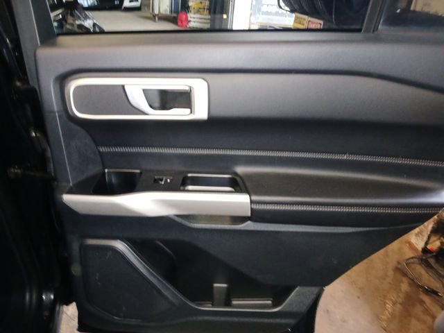 Certified 2023 Ford Explorer XLT w/ Equipment Group 202A image 43