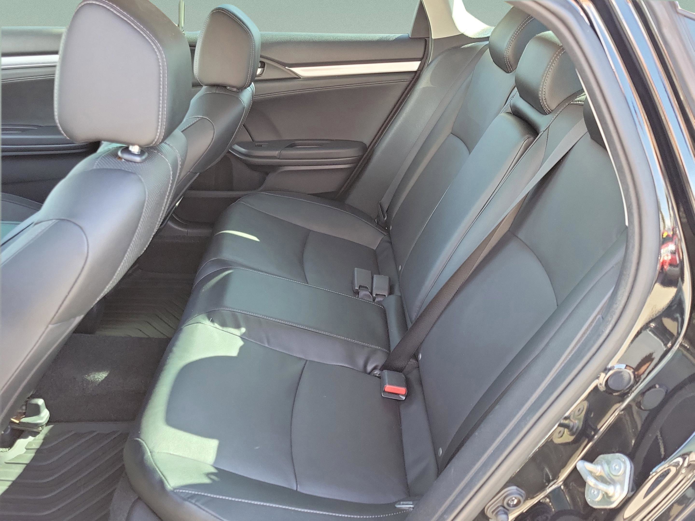 Used 2017 Honda Civic Touring image 24