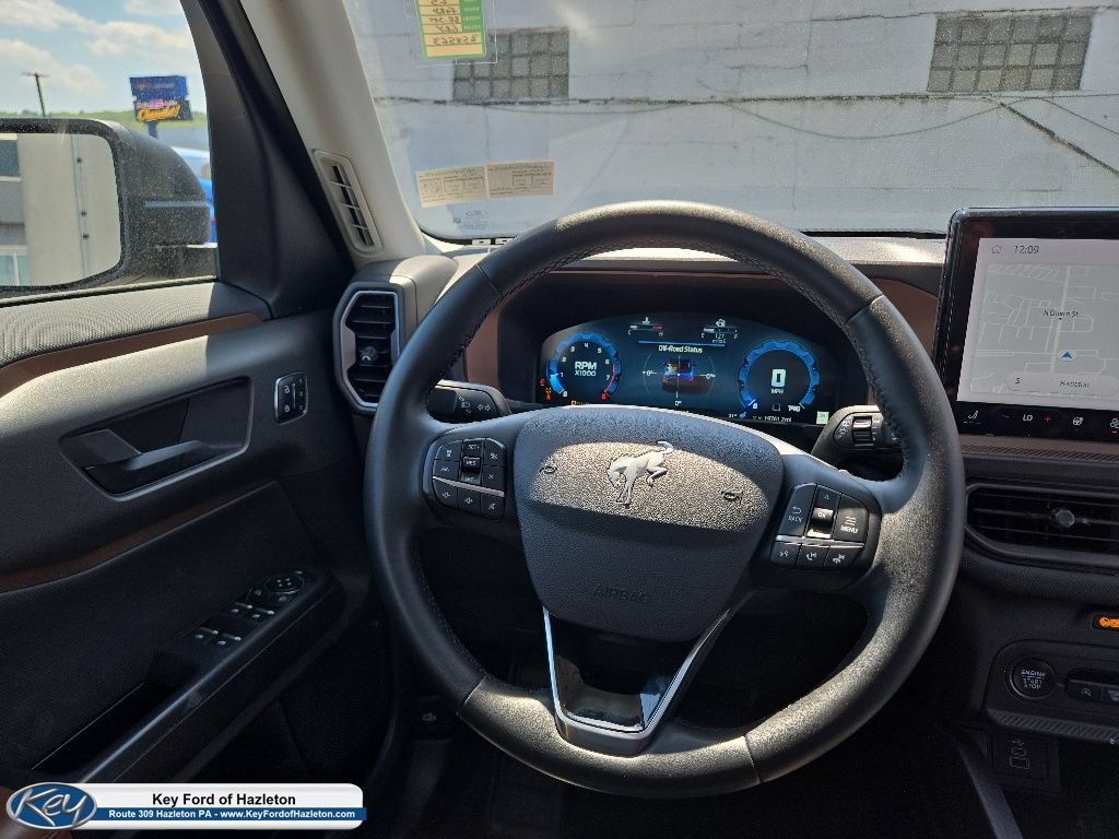 Certified 2025 Ford Bronco Sport Outer Banks w/ Outer Banks Tech Package+ AWD/4WD image 30