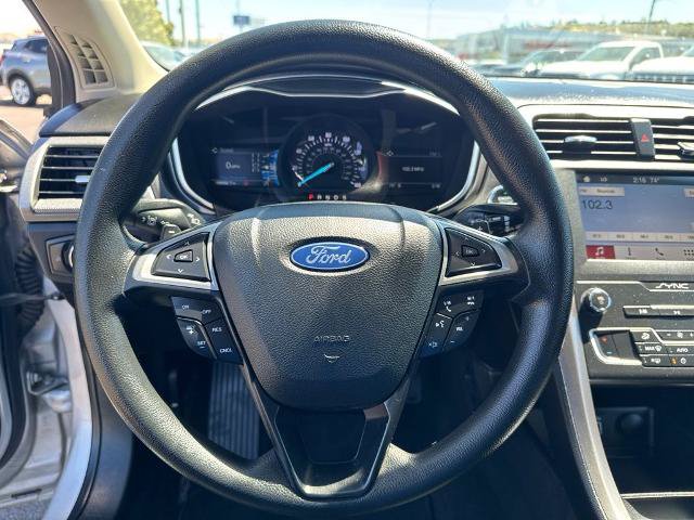 Certified 2019 Ford Fusion SE FWD image 19