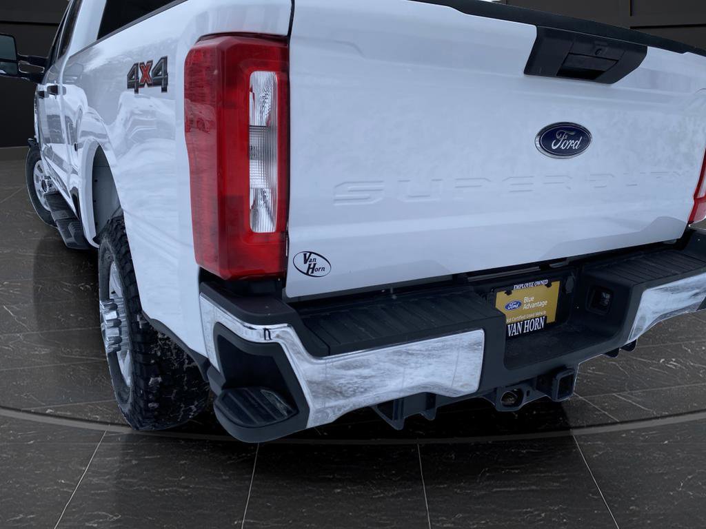 Certified 2024 Ford F250 XLT image 8