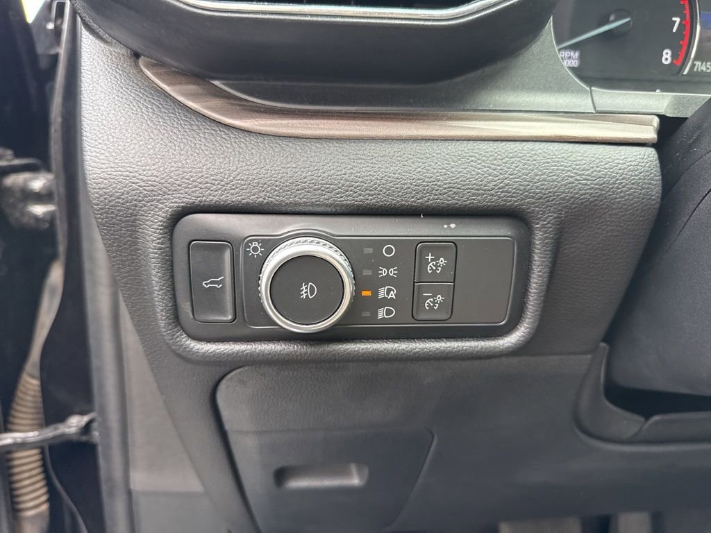 Certified 2021 Ford Explorer Limited w/ Equipment Group 301A RWD image 8