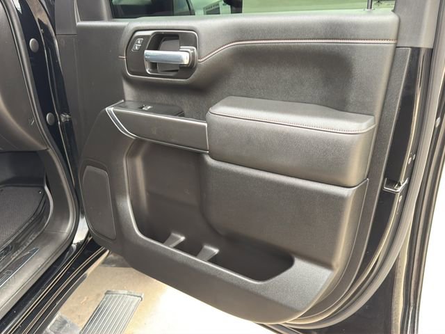 Used 2022 GMC Sierra 2500 AT4 image 11