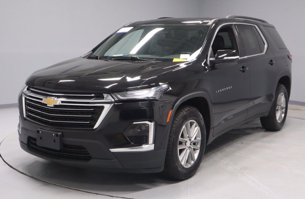 Used 2023 Chevrolet Traverse LT AWD/4WD image 5