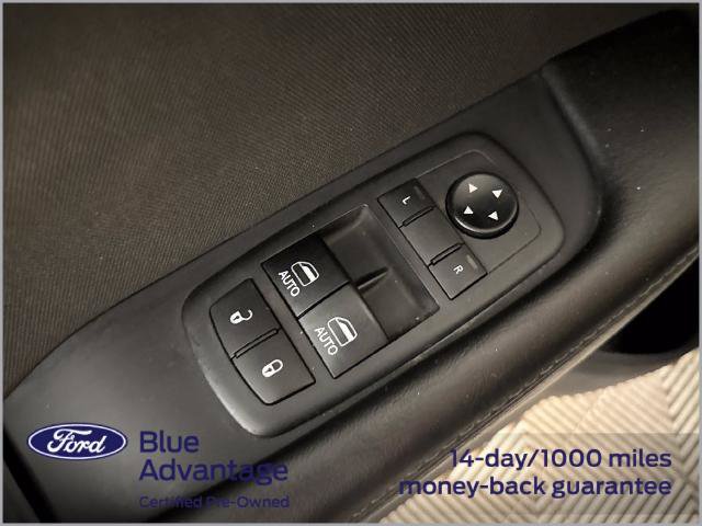 Used 2018 Dodge Challenger SXT RWD image 14