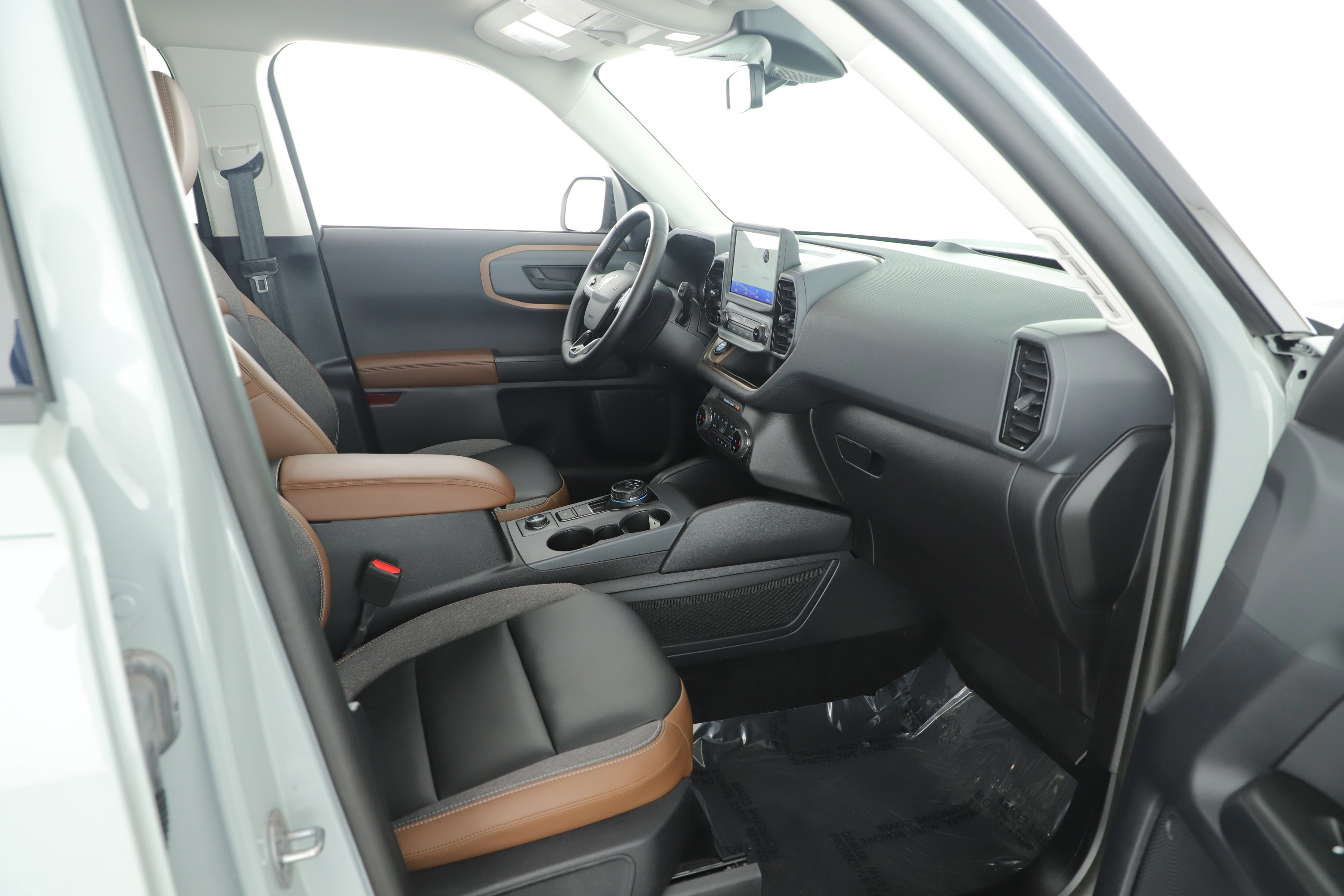 Certified 2024 Ford Bronco Sport Outer Banks image 14