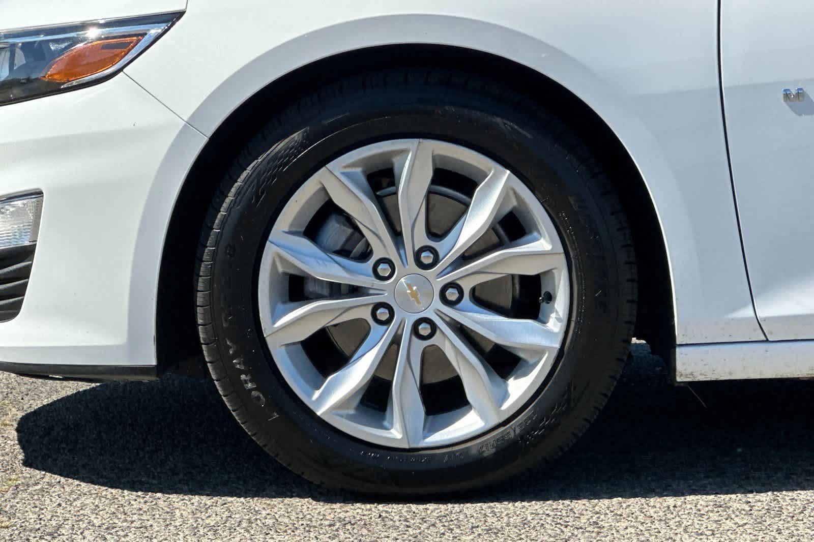 Used 2024 Chevrolet Malibu LT image 26