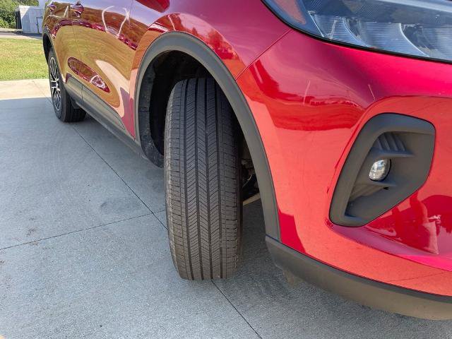 Certified 2025 Ford Escape SE FWD image 17