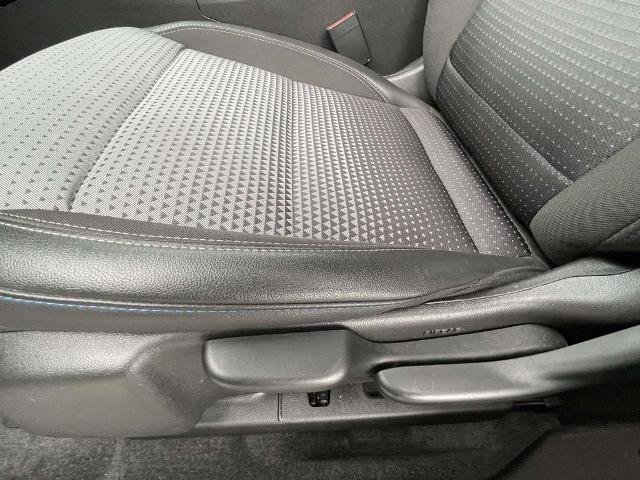 Used 2025 Chevrolet Trax LT image 14