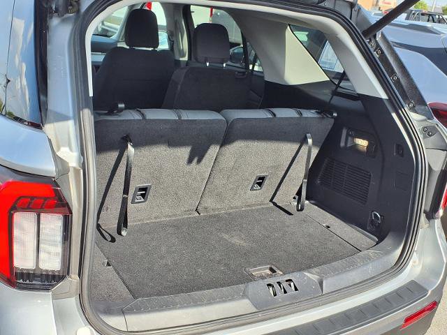 Certified 2025 Ford Explorer Active image 25