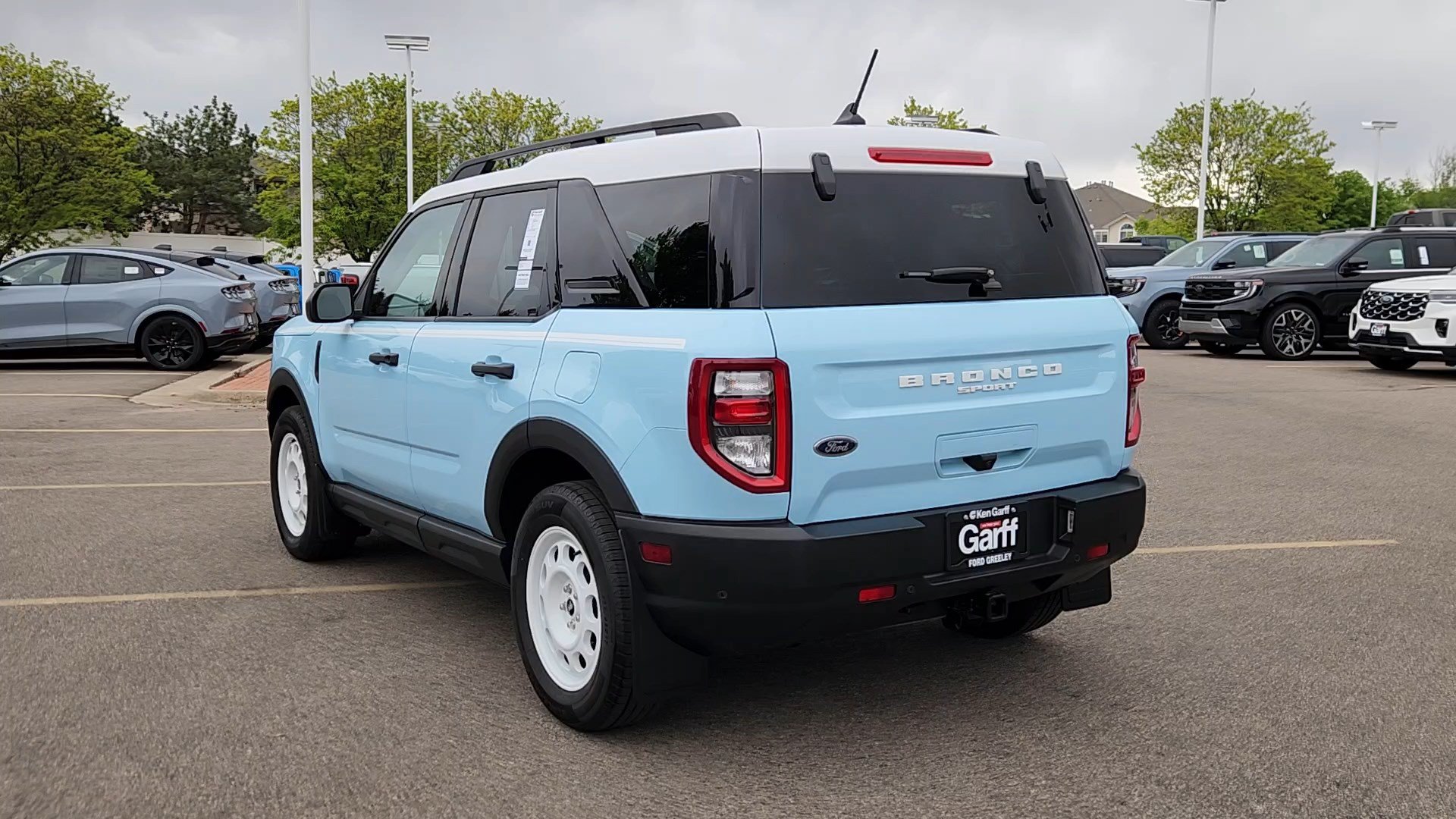 Certified 2024 Ford Bronco Sport Heritage w/ Heritage Convenience Package AWD/4WD image 20