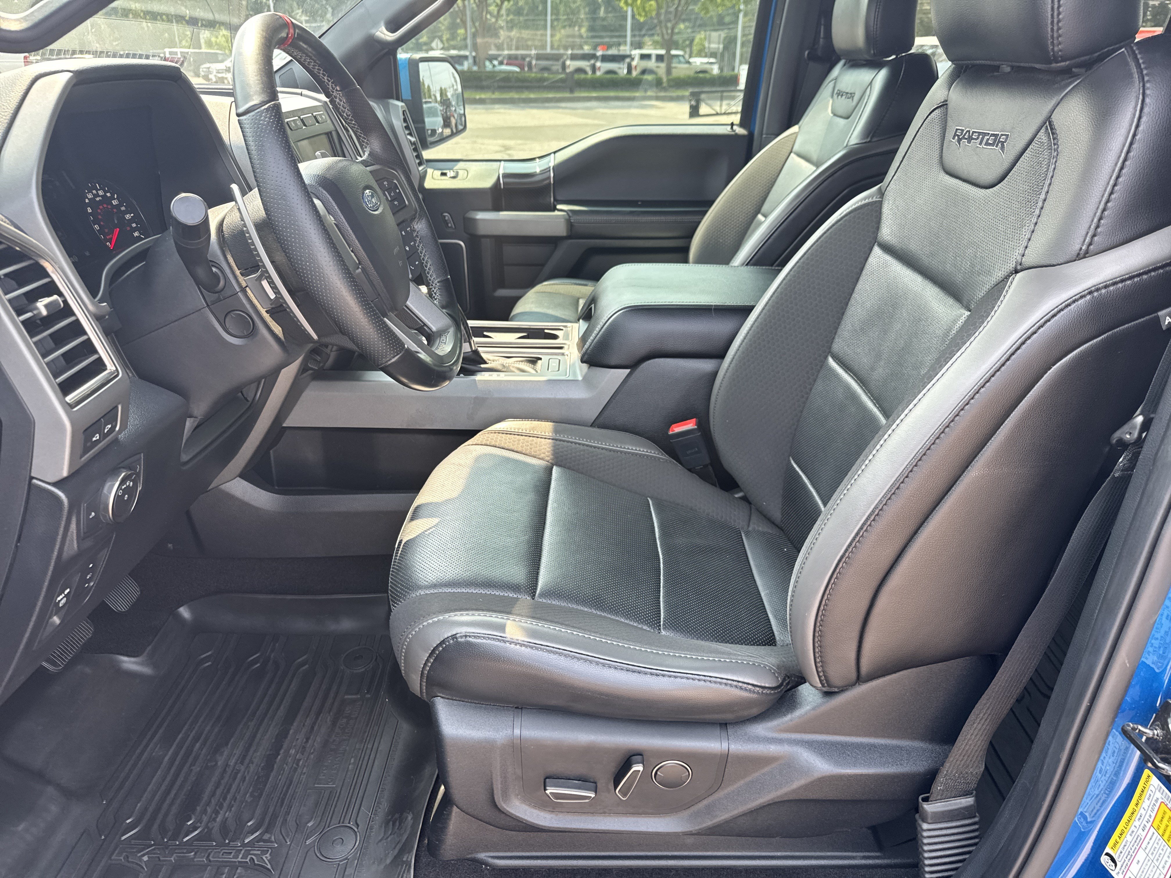 Certified 2019 Ford F150 Raptor w/ Equipment Group 802A Luxury AWD/4WD image 10