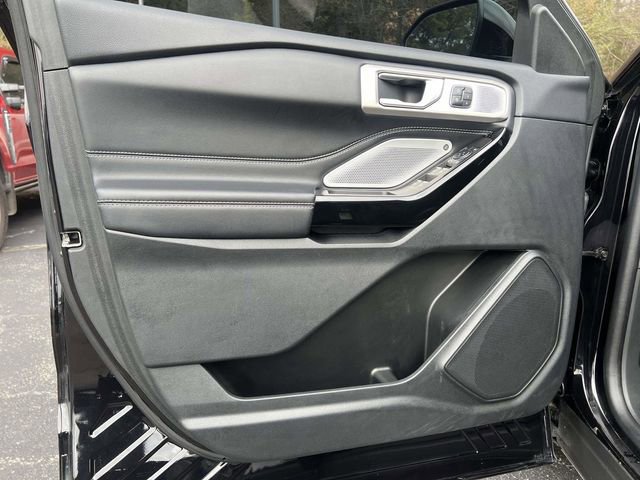 Certified 2023 Ford Explorer ST w/ Equipment Group 401A image 23