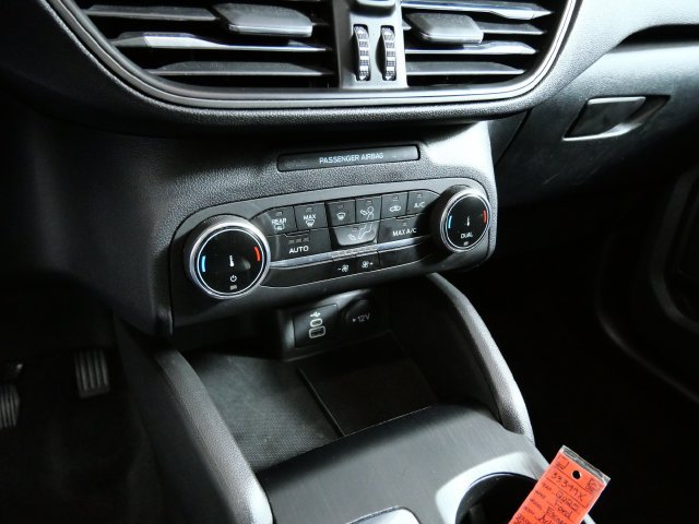 Certified 2025 Ford Escape Active AWD/4WD image 21