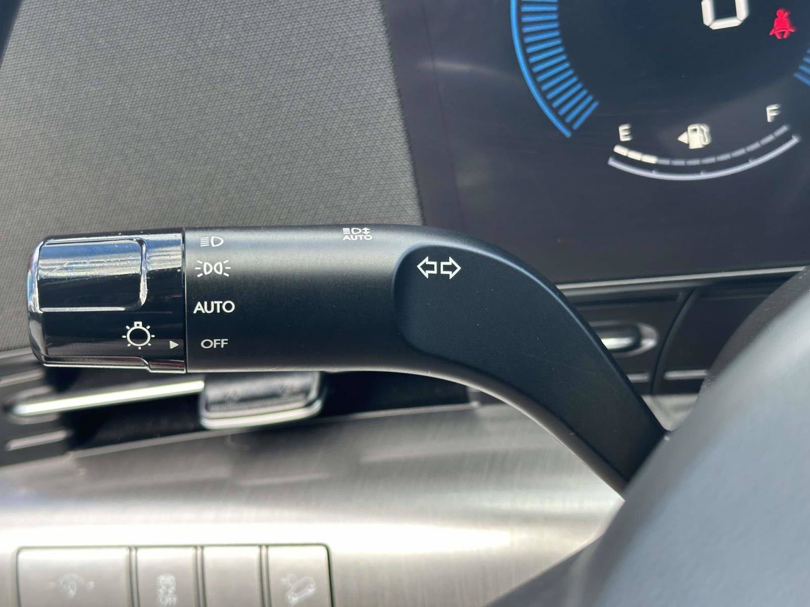 Used 2025 Hyundai Kona SEL AWD/4WD image 17