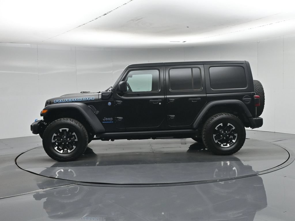 Used 2024 Jeep Wrangler Unlimited Rubicon 4xe w/ Technology Group AWD/4WD image 30