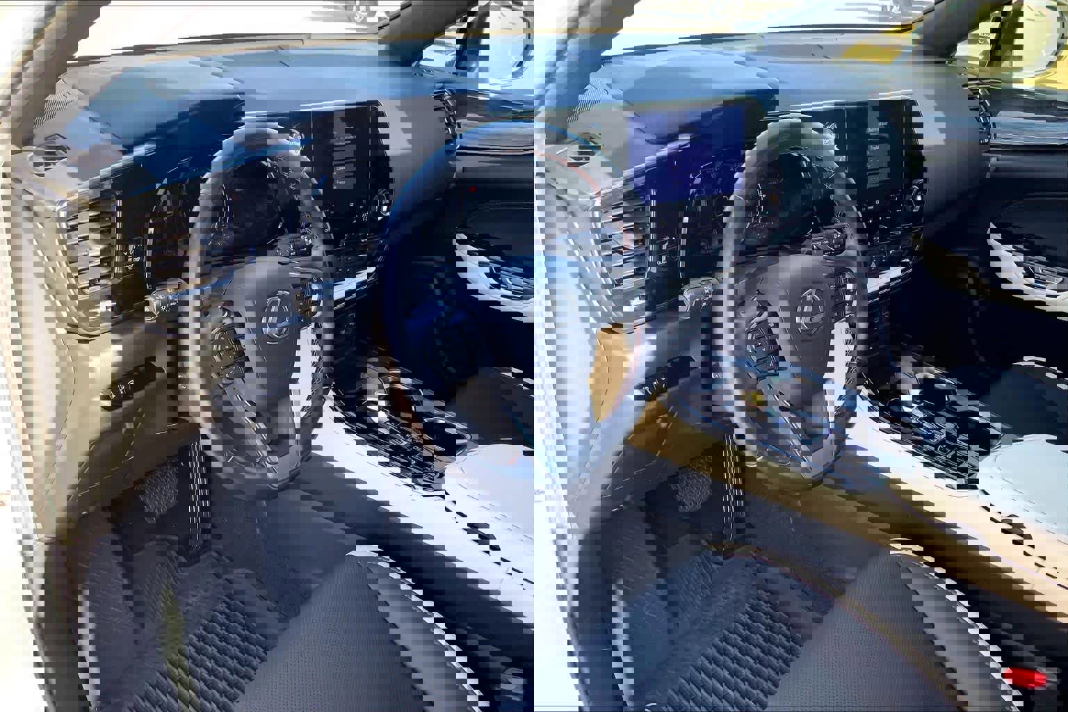 Used 2023 Lexus NX 250 FWD w/ Premium Package image 17