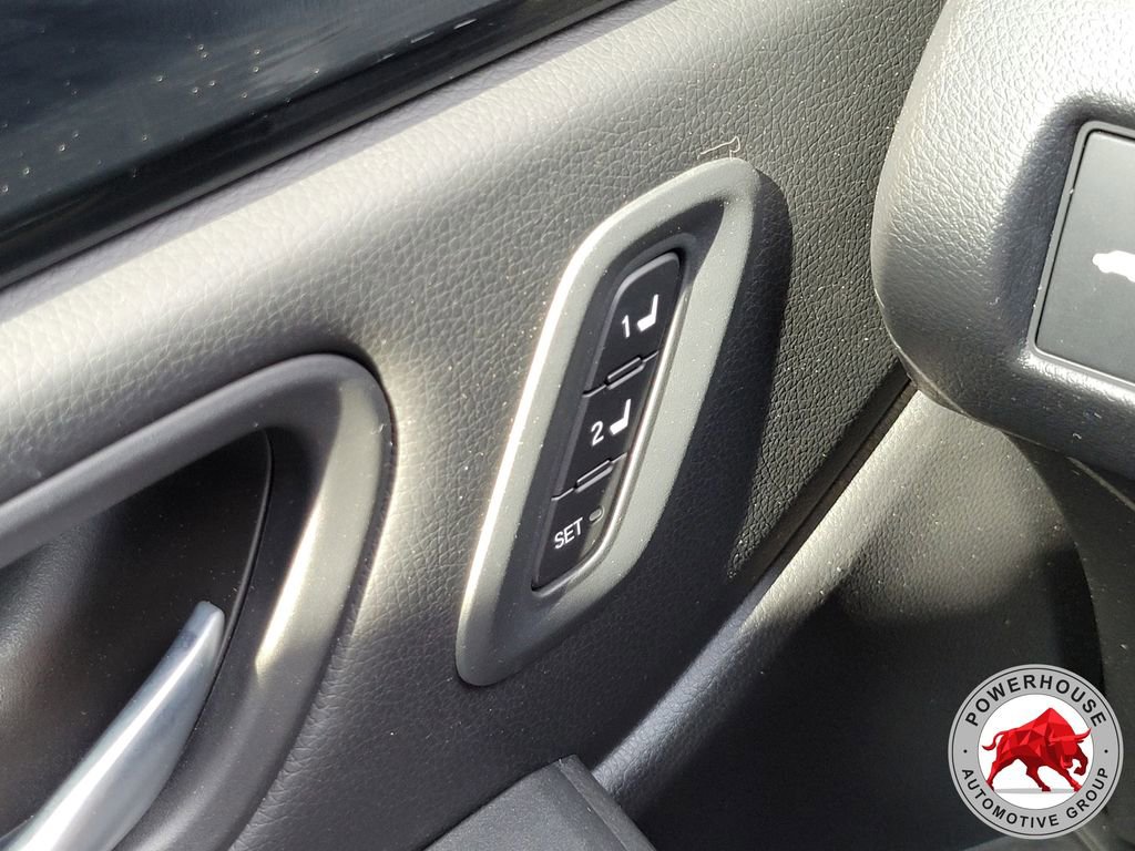 Used 2025 Honda Pilot TrailSport image 31