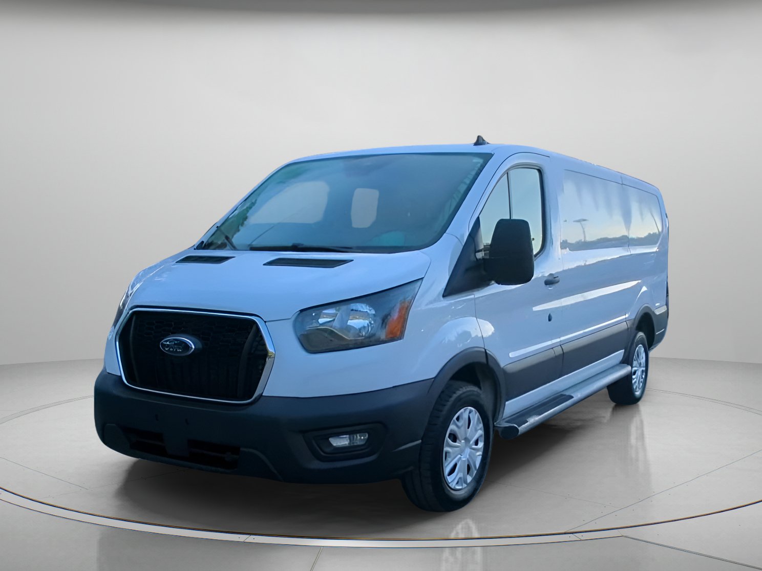 Certified 2025 Ford Transit 250 Low Roof w/ Exterior Upgrade Package RWD image 11