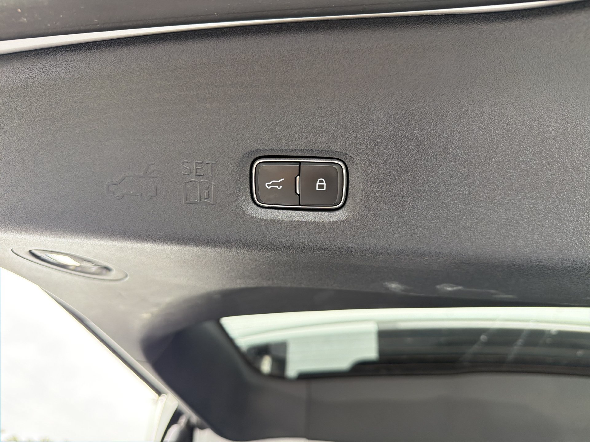 Certified 2025 Ford Expedition Platinum AWD/4WD image 33