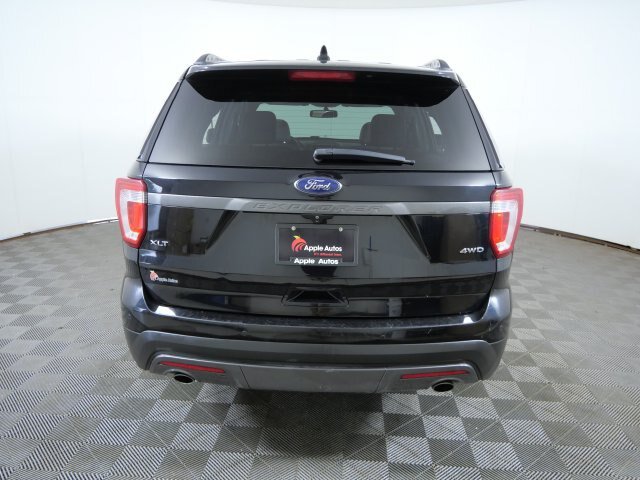 Certified 2017 Ford Explorer XLT w/ Equipment Group 202A AWD/4WD image 5
