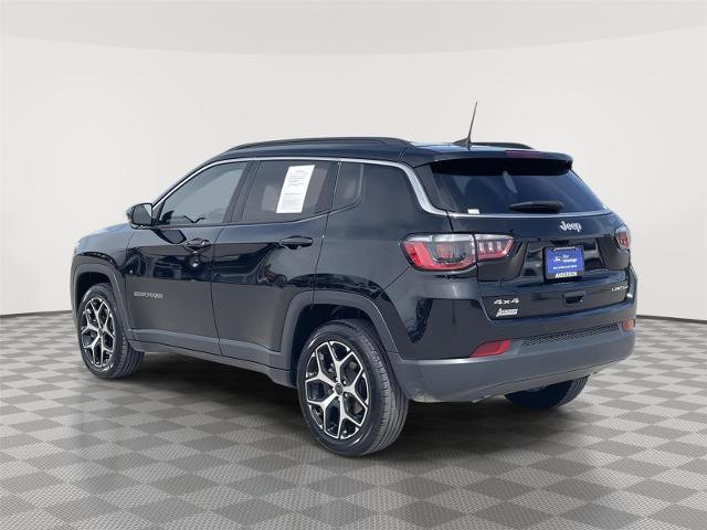 Used 2025 Jeep Compass Limited AWD/4WD image 9