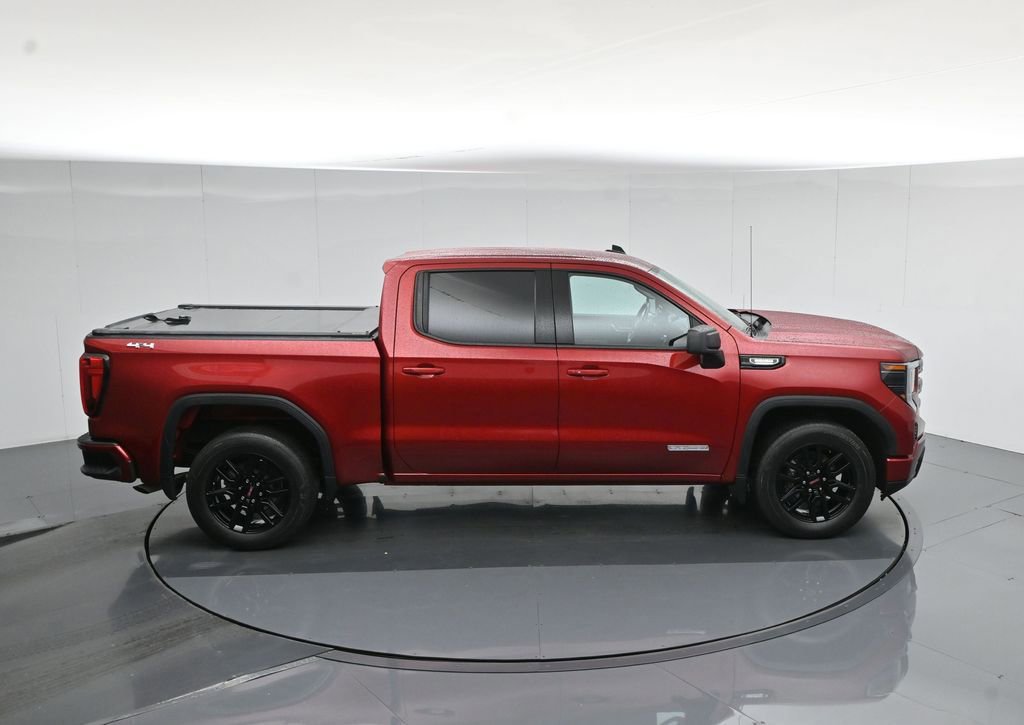 Used 2022 GMC Sierra 1500 Elevation image 9