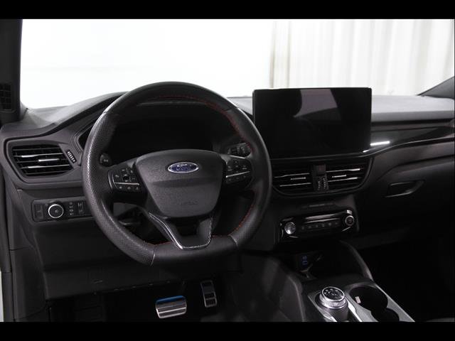 Certified 2023 Ford Escape ST-Line Elite w/ Premium Technology Package AWD/4WD image 6