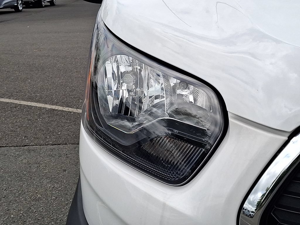 Certified 2025 Ford Transit 250 Low Roof w/ Exterior Upgrade Package RWD image 12