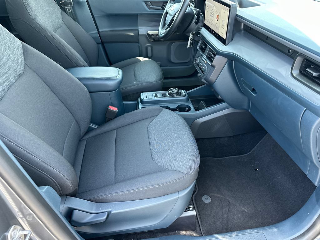 Certified 2025 Ford Maverick XL FWD image 13
