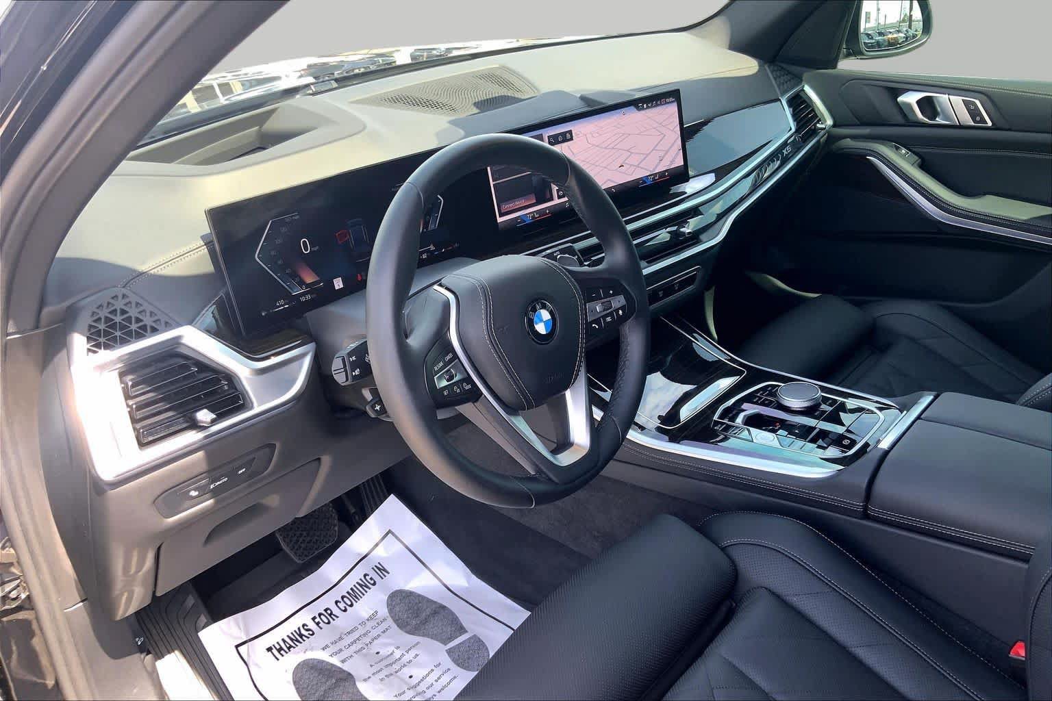 Used 2024 BMW X5 sDrive40i w/ Parking Assistance Package RWD image 18