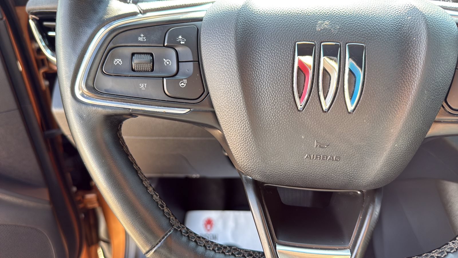 Used 2024 Buick Envista Sport Touring w/ Convenience I Package FWD image 15