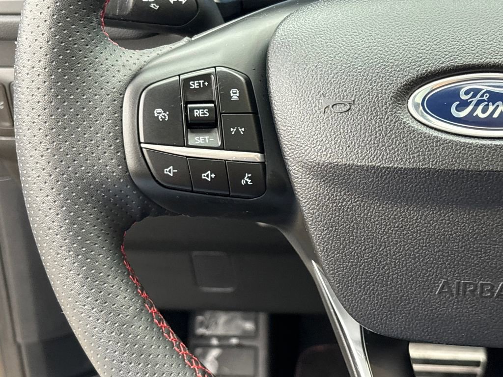 Certified 2023 Ford Escape ST-Line Elite w/ Premium Technology Package image 20