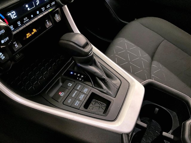 Used 2023 Toyota RAV4 XLE w/ Convenience Package AWD/4WD image 16