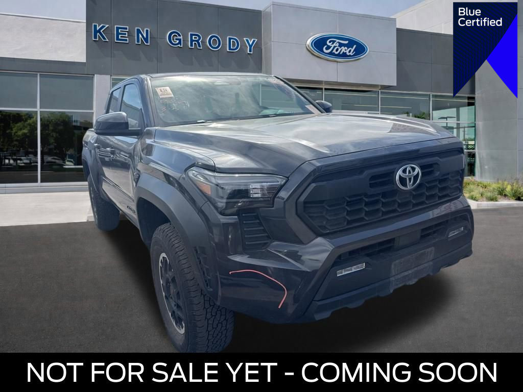 Used 2024 Toyota Tacoma TRD Off-Road image 1