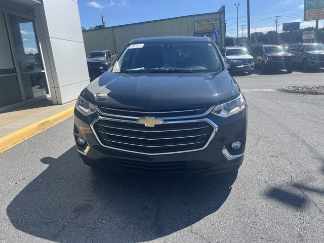 Used 2021 Chevrolet Traverse LT FWD image 2