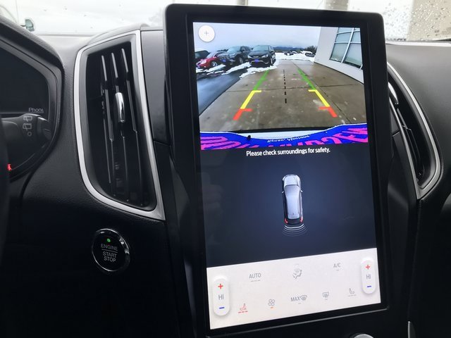 Certified 2024 Ford Edge SEL w/ Convenience Package image 12