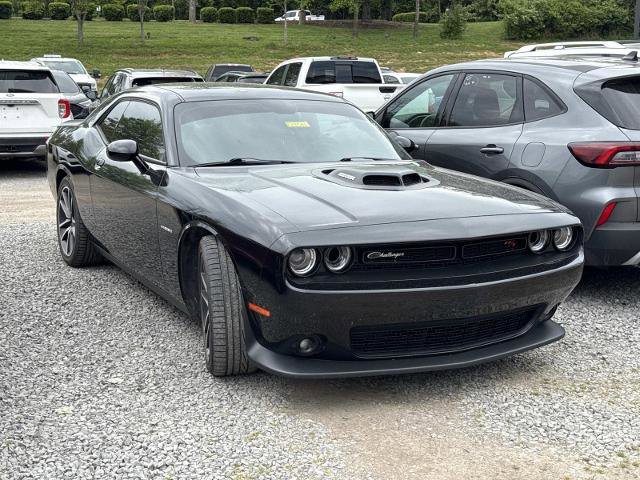 Used 2022 Dodge Challenger R/T w/ Plus Package RWD image 3