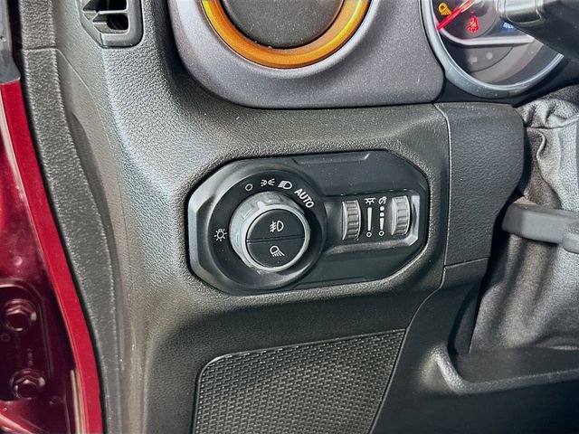 Used 2021 Jeep Gladiator Mojave image 18