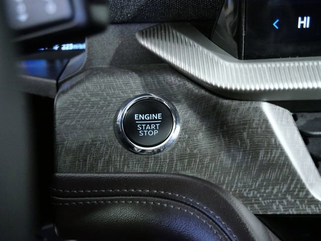 Certified 2025 Ford Explorer Platinum w/ LUX Leather Package image 26