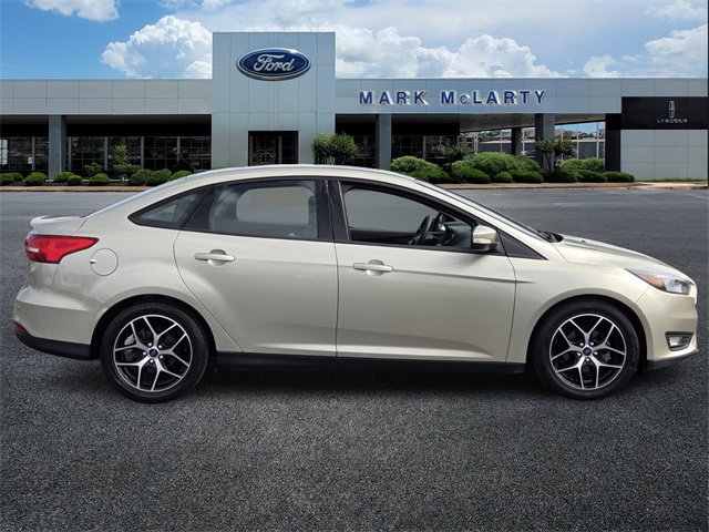 Certified 2017 Ford Focus SEL image 6