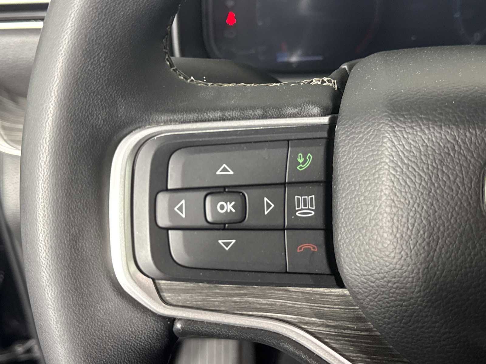 Used 2024 Jeep Wagoneer L Series II w/ Flexible Seating Group image 29