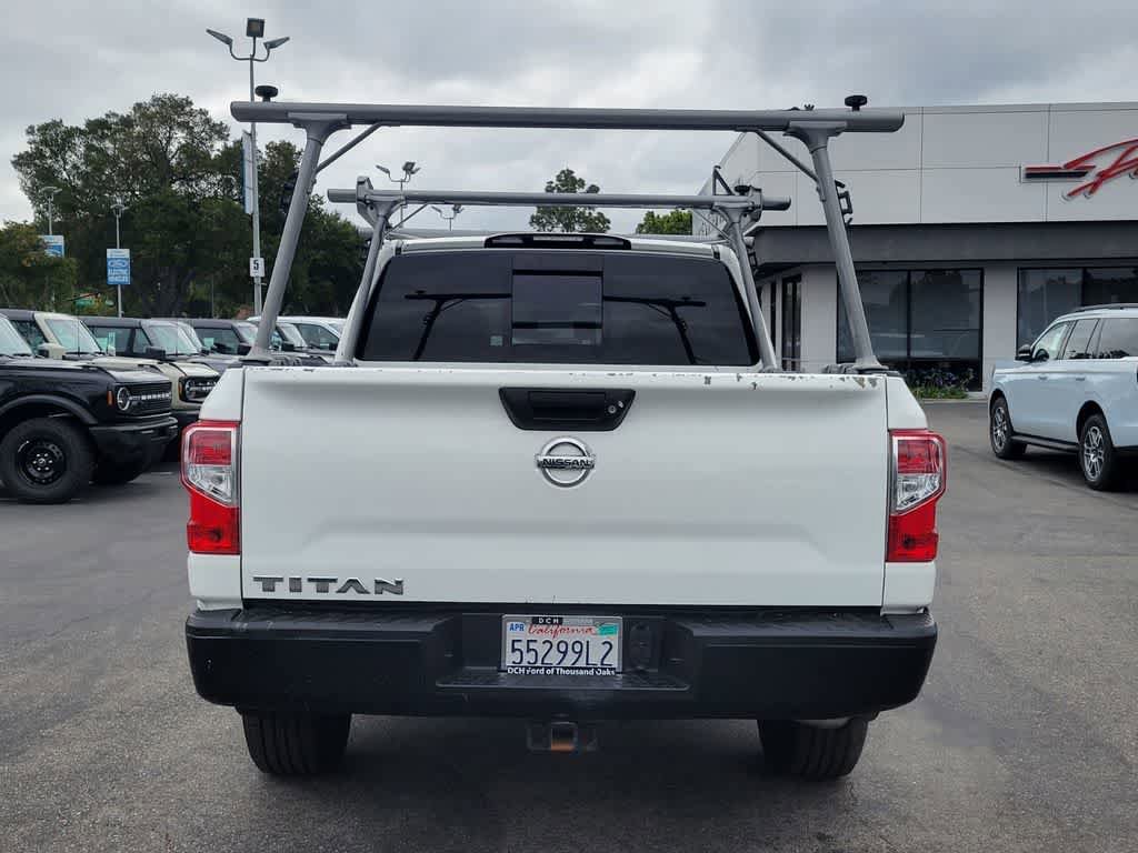 Used 2017 Nissan Titan S RWD image 4