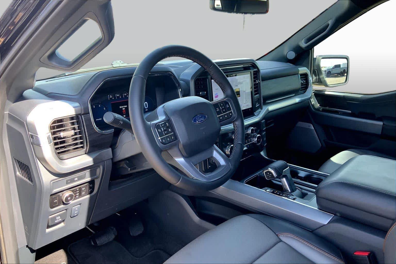 Certified 2025 Ford F150 Lariat w/ Equipment Group 501A Mid AWD/4WD image 18