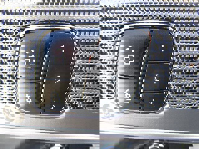 Certified 2022 Ford Explorer Limited w/ Equipment Group 301A image 30