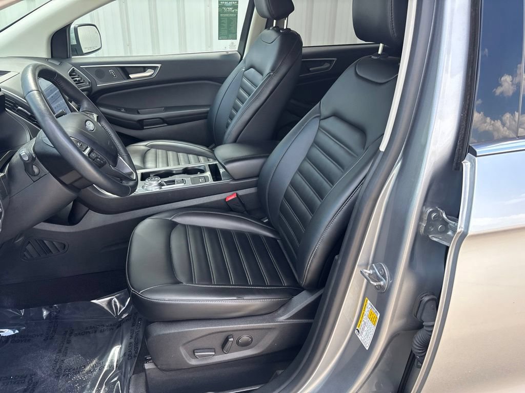 Certified 2024 Ford Edge SEL w/ Convenience Package AWD/4WD image 11