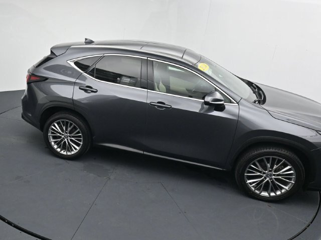 Used 2024 Lexus NX 350 AWD w/ Vision Package image 32