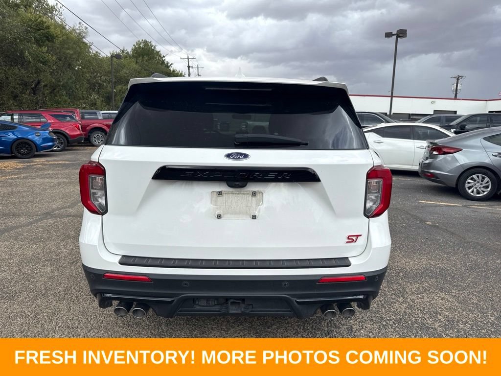 Certified 2024 Ford Explorer ST w/ Equipment Group 401A AWD/4WD image 3