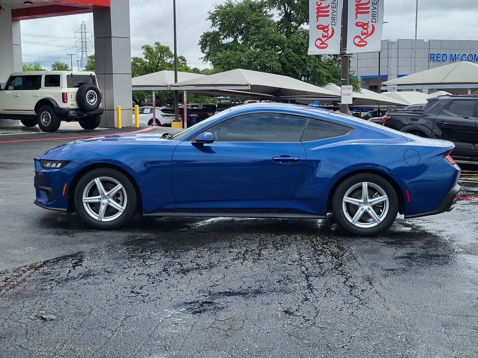 Certified 2024 Ford Mustang Coupe RWD image 7
